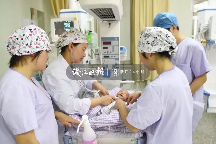                     以为长胖狂吃减肥药，姑娘突然肚子痛到上医院！一查惊呆：宝宝头都出来了