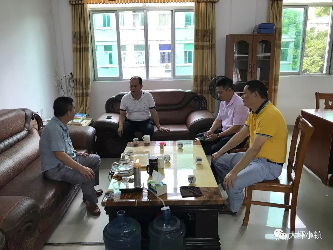 【中考】大坪镇委书记钟思深一行到大坪中学调研中考工作