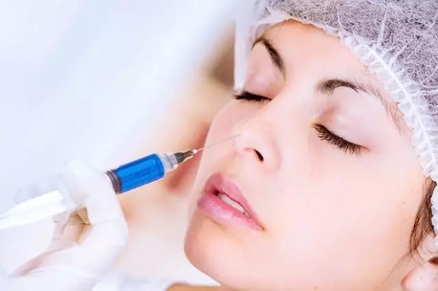                     新生儿一周进了两次ICU，竟因妈妈吃了这个东西！