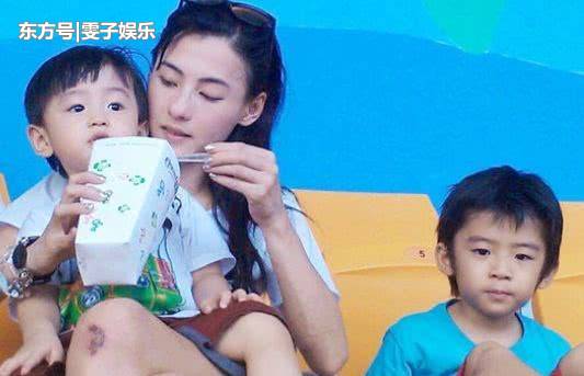                     谢霆锋带王菲见谢贤，让大儿子喊王菲妈妈