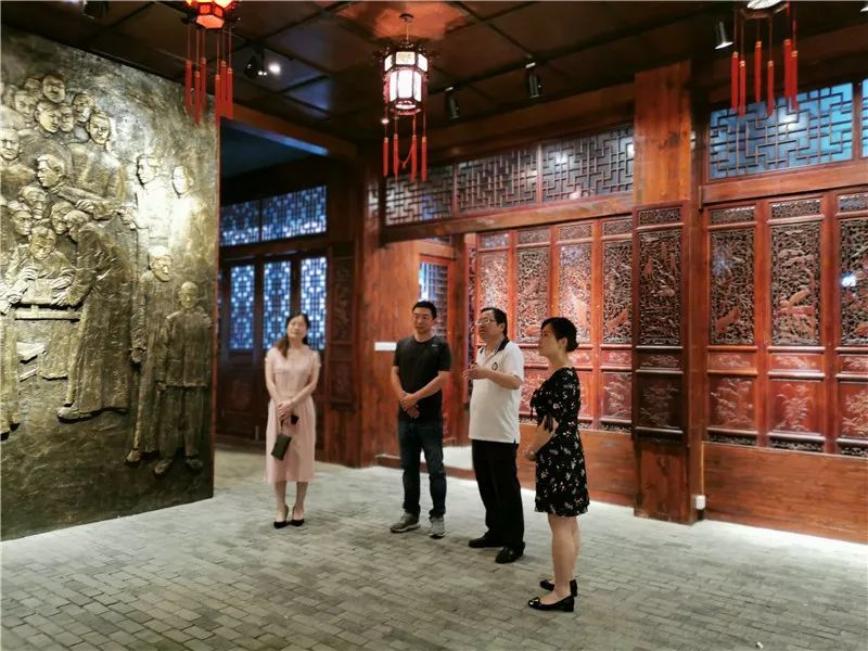 动态聚焦明德创始人胡元倓先生曾孙访华兴重拾曾祖之记忆