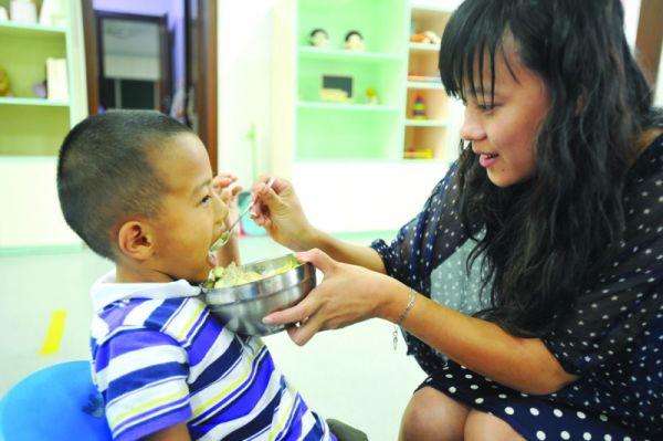                     幼儿脾胃医生发飙：别再“虐待”孩子的脾胃了！这3件事简直坑娃
