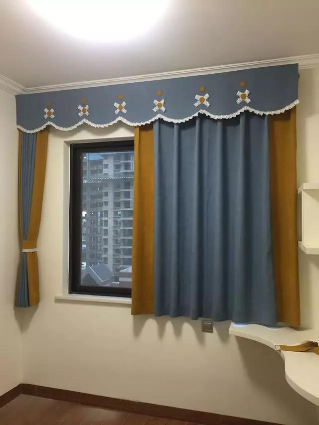 窗帘到底是怎么安装的.