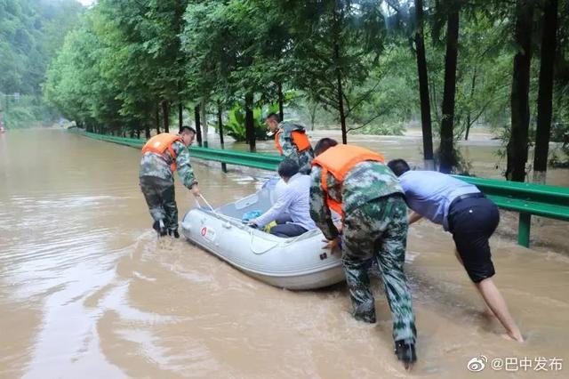 四川巴中强降雨