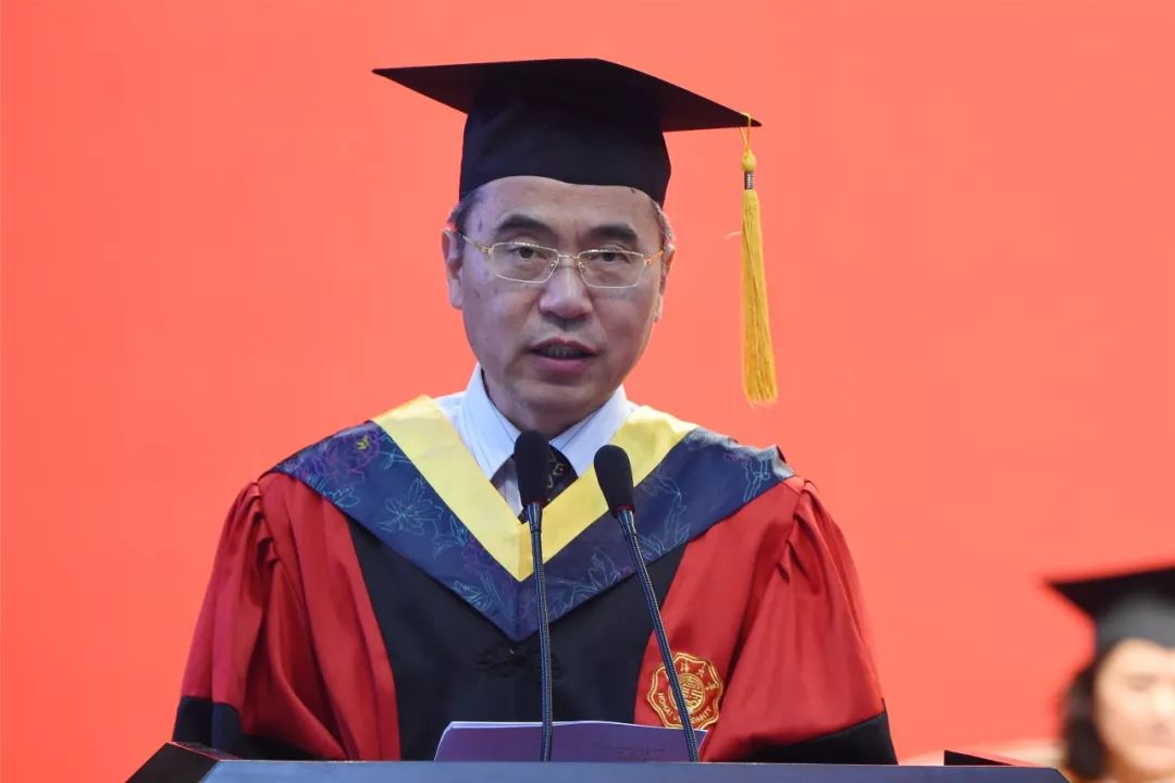河海大学隆重举行2019年研究生毕业典礼暨学位授予仪式