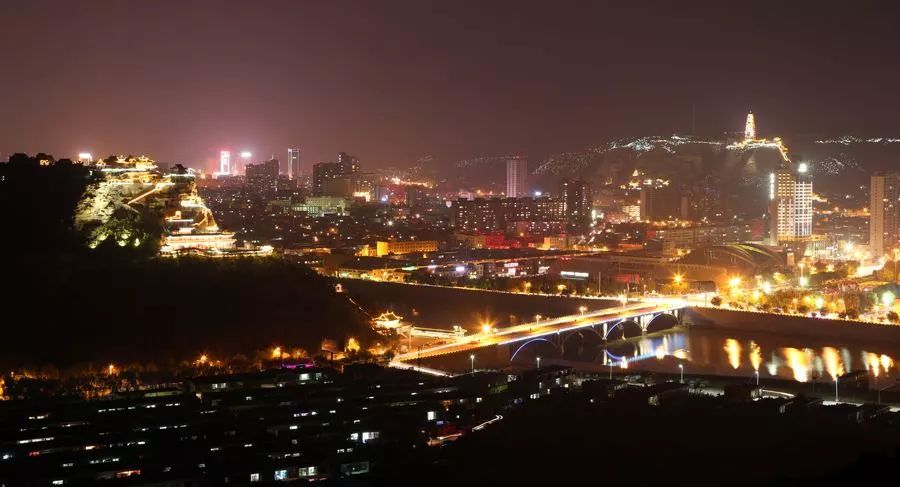 河津市的GDP_河津市某大官情人曝光(2)