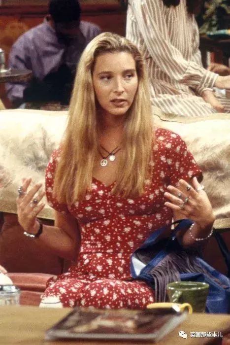 老友记monica成了今夏时尚icon?25年前的穿搭如今依然