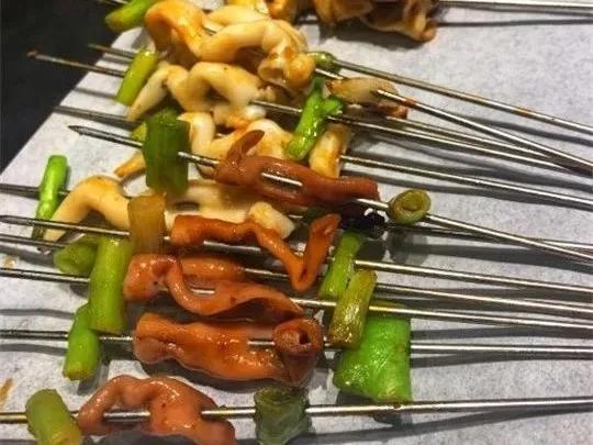 一块烧红的铁板用锤砸猜成语_烧红的铁板(2)