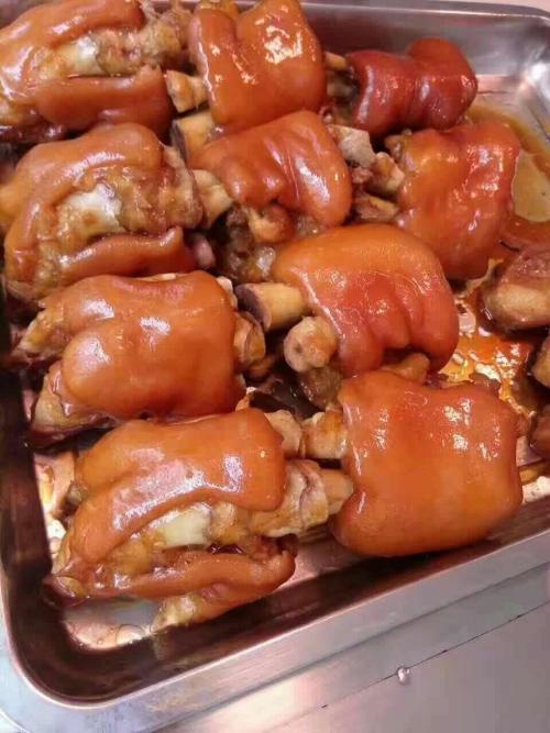 猪脚怎么卤好吃 1a3129e1ec4b4f5185c6f5270b91ef88.jpeg