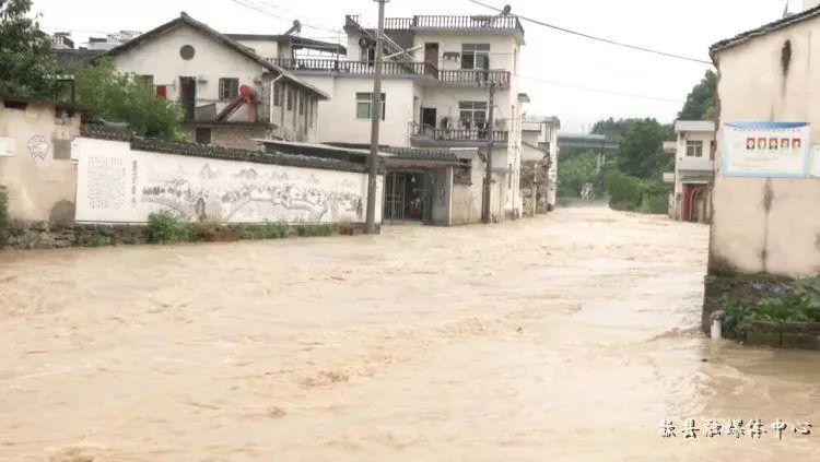 持续强降雨来袭歙县救灾进行时