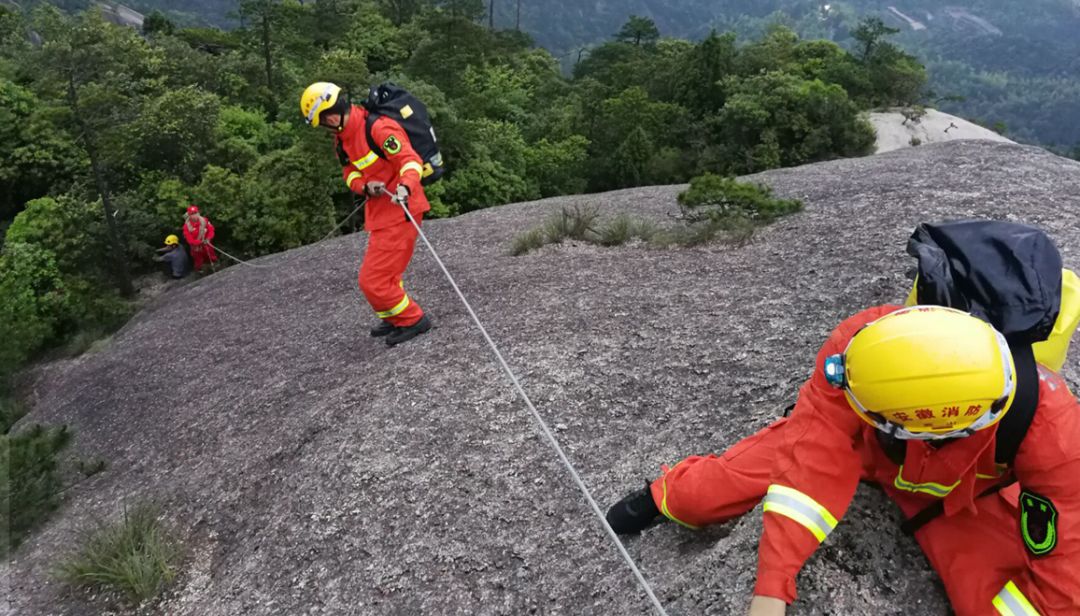 黄山景区首例有偿救援