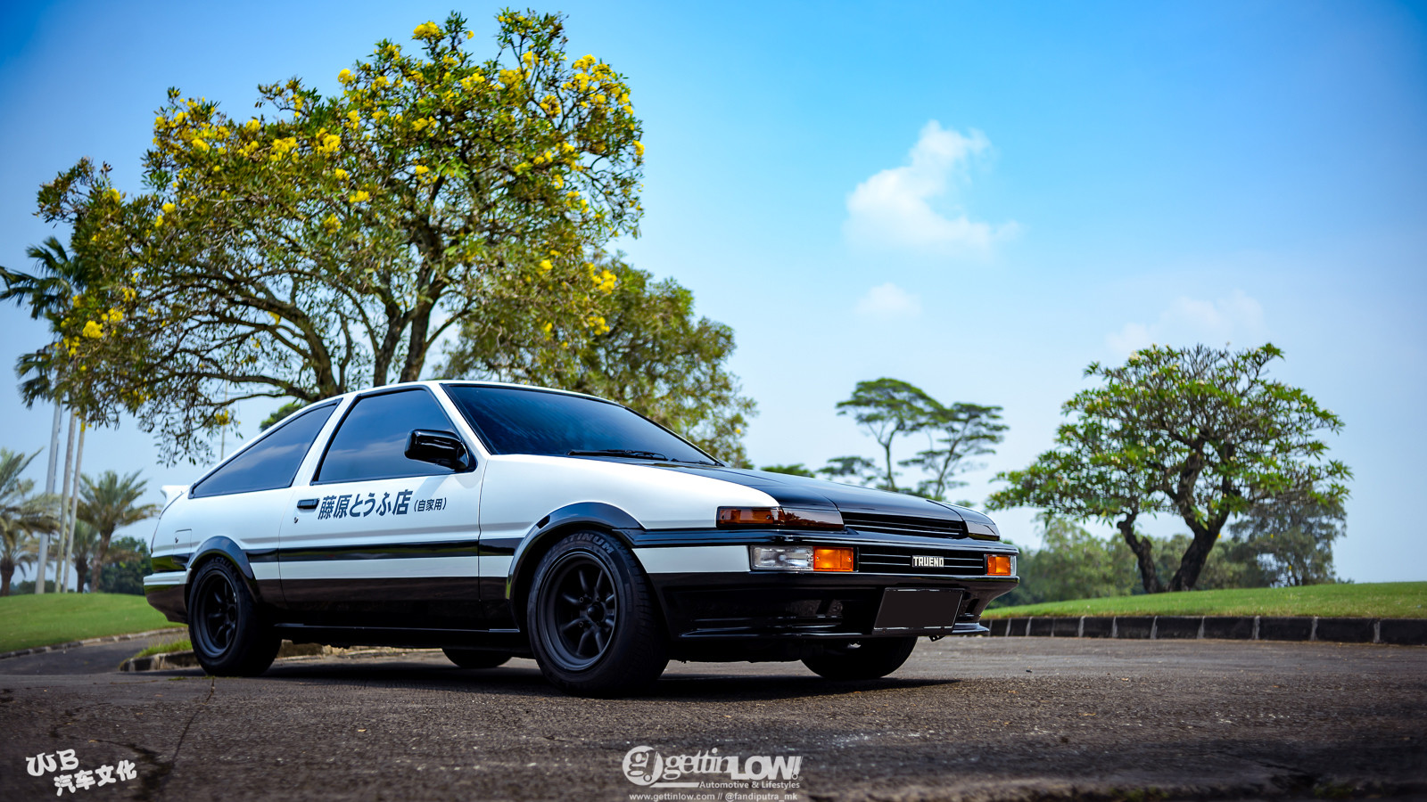 情怀贴!熊猫色的toyota ae86 sprinter trueno