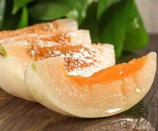 哈密瓜怎么种种出来又大又甜 71891ac1124b48eebc64ba851d7dce2e.jpeg
