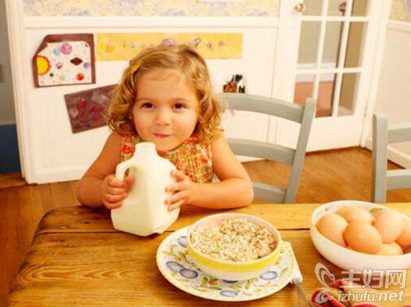 婴儿吃蛋白过敏了怎么办