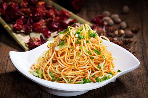 在家怎么做凉面的面条 a70b0ffbba9e44eabd63de413e7286bc.jpeg