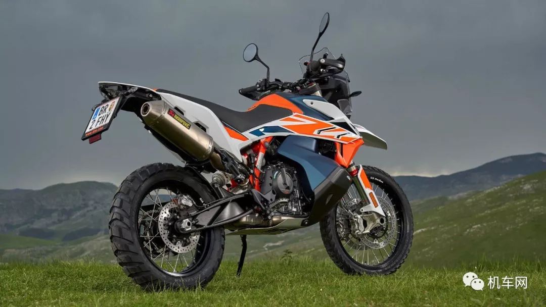 更强的790ktm推出新款790advrrally