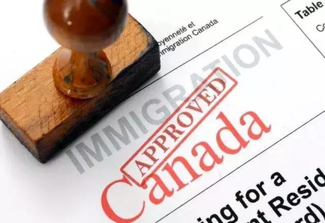 加拿大低成本企业家移民项目亮相,BC省vs安省