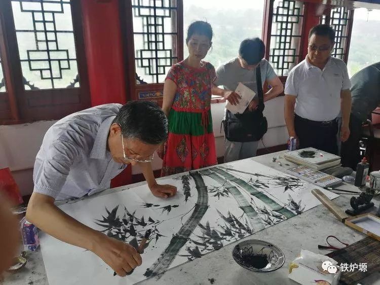 范崇岷一行桃花源采风