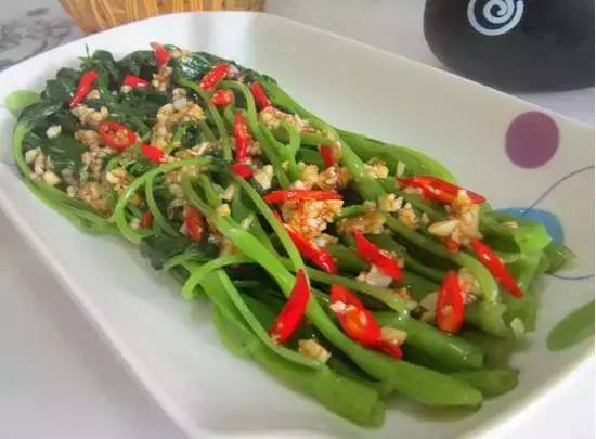 什么菜用到蒜蓉 56bbe737df894f8daaf33fd06f59eeaf.jpeg