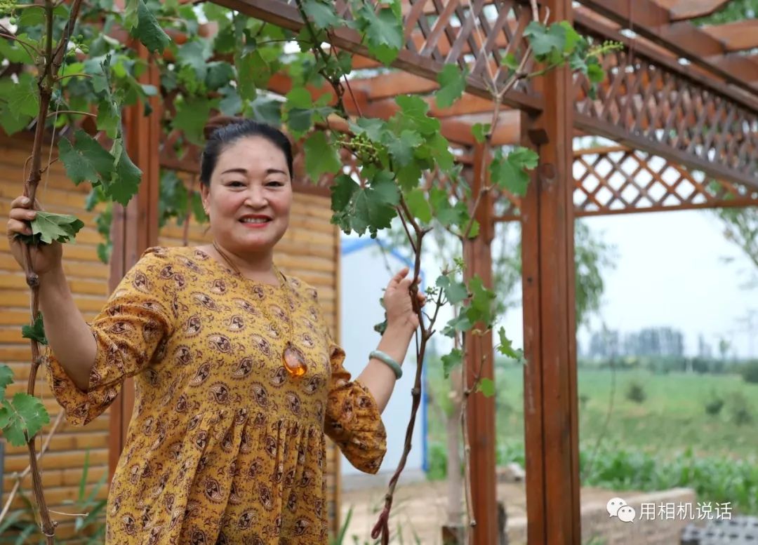 美女给美景锦上添花—盐山乡村游之一(视频,照片)