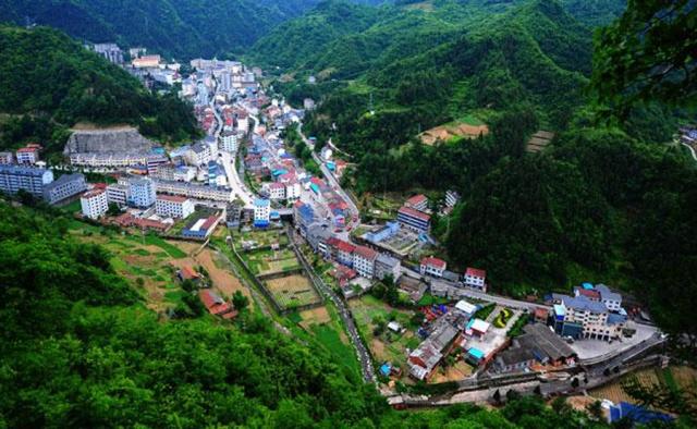 湖北宜昌夷陵区最偏远的小镇,地处深山,却是全国千强镇_樟村坪镇
