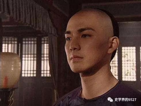 下联|县令出一上联：雪压山头，哪个尖峰敢露！秀才的下联堪称经典
