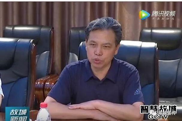 省政府研究室副巡视员高岚华就乡村振兴规划建设工作来我县调研