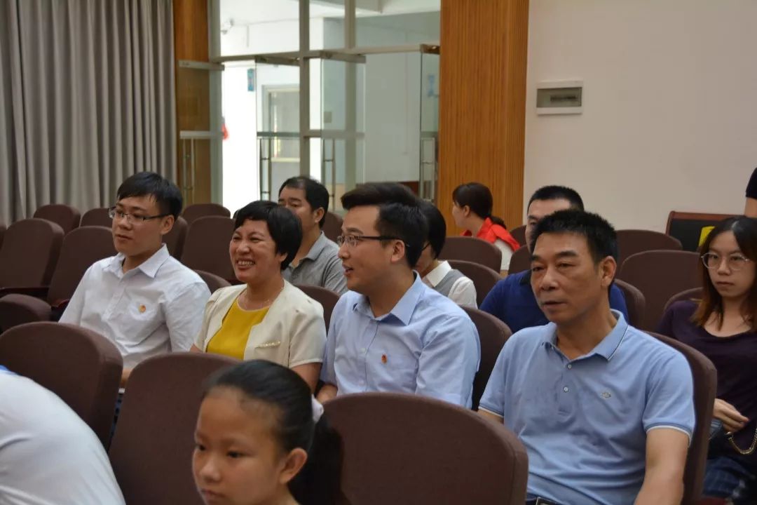 "阳光成长"南澳县未成年人校外心理健康教育活动