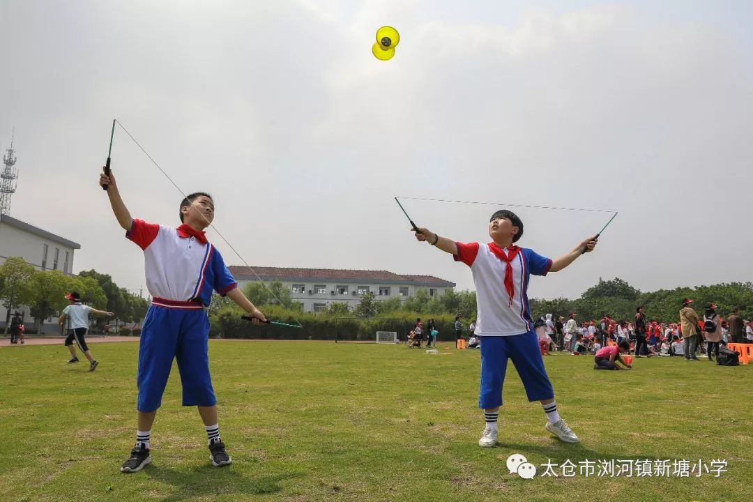 我和我的祖国接力浏河镇新塘小学全体师生歌唱祖国