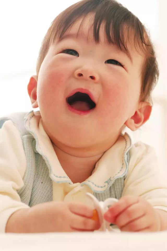                     误食事件6岁以下儿童很常见！确保零误食，还得这么做