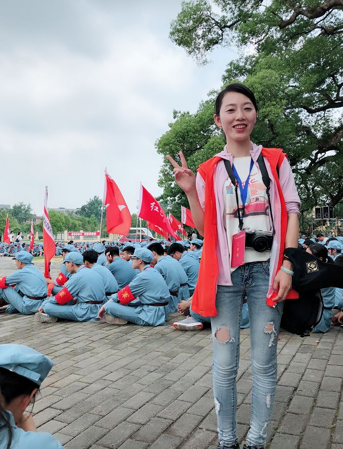 喂瑞金这位美女你火了