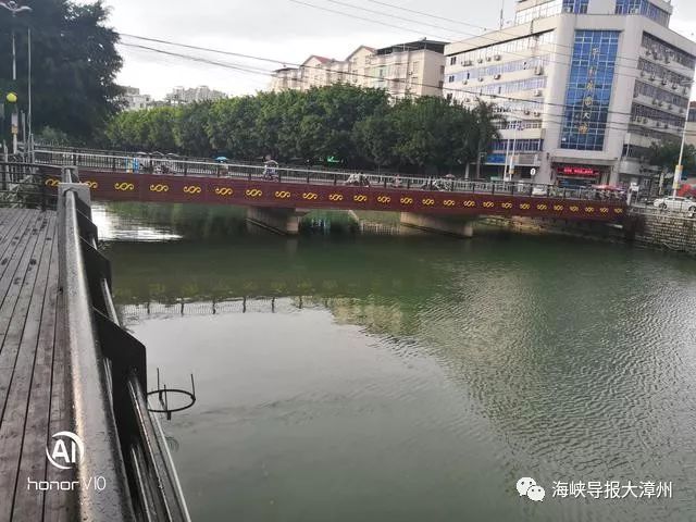 均溪镇人口_罗小黑战记蓝溪镇(2)
