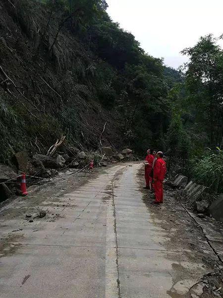 长宁地震报道