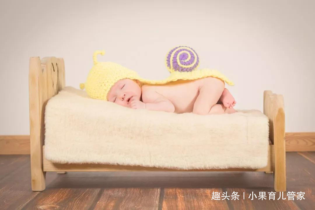                     宝宝时常汗流浃背是身体太虚了？病理性出汗，家长要重视