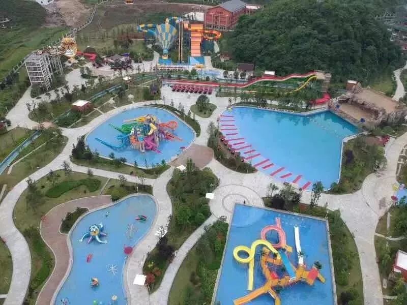 一整天气温舒适非常适宜露天泡温泉颠覆了夏季泡温泉太热的常规认识