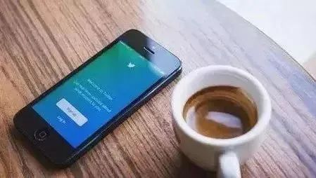 cb6214cf41f94aeb98b3adfc2bb84695.jpeg