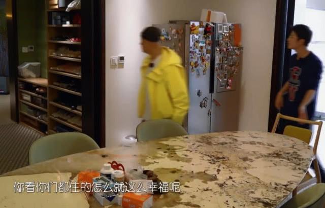 干净整洁的家视频90年代 ee6a1de7a3244261a0ff694c4c7326ef.jpeg