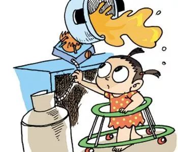                     深圳3岁女童被烫伤，奶奶一顿操作导致酒精中毒！医生紧急抢救