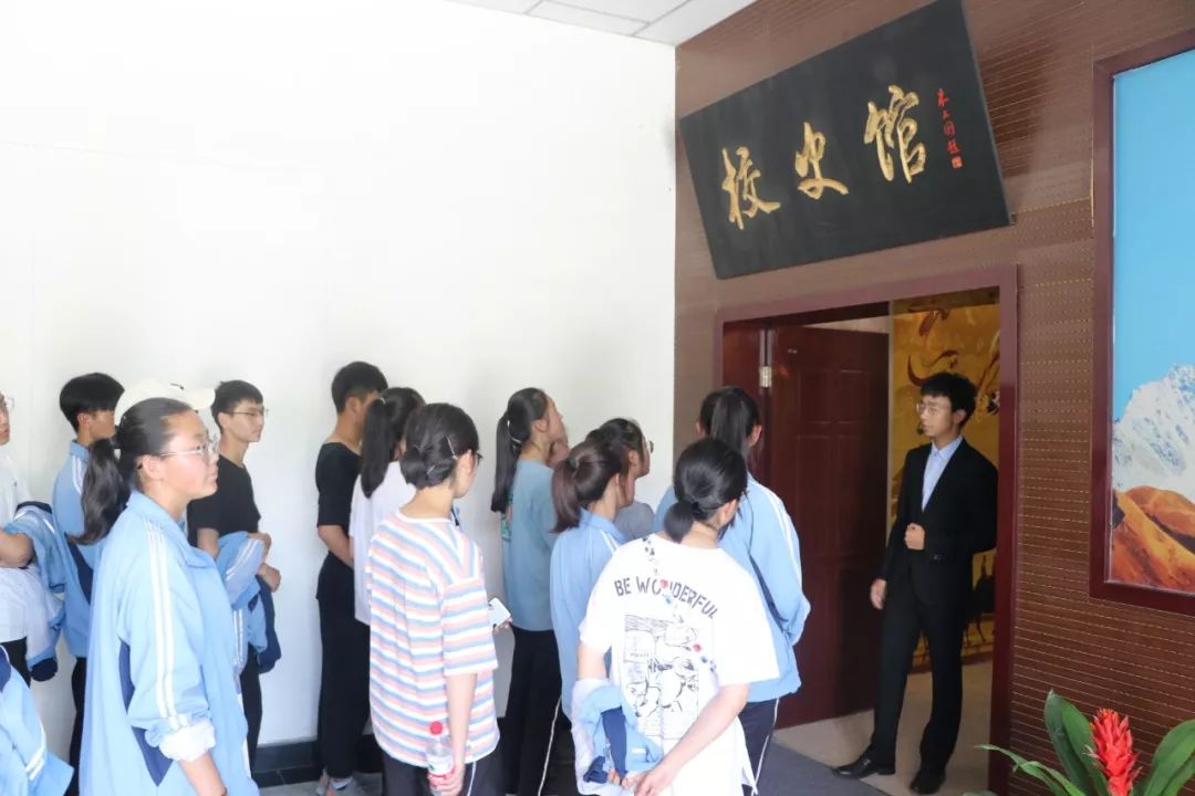 肃南高中学生走进河西学院感受高校魅力树立理想奋斗新目标