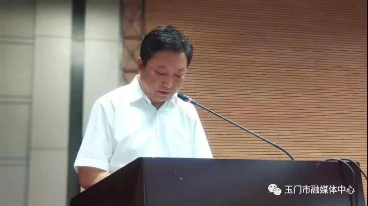 玉门市中农民熙现代农业发展有限公司董事,总经理陈世前教授作了"千古