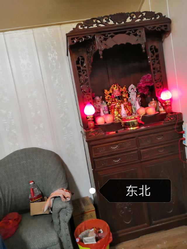 金锁玉关风水:供奉佛像却造成家中是非不断_神像