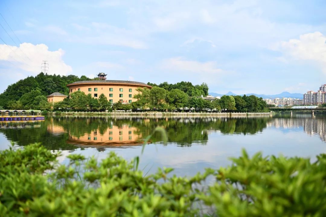 【遇见章贡】雨后的五龙客家风情园,更美了