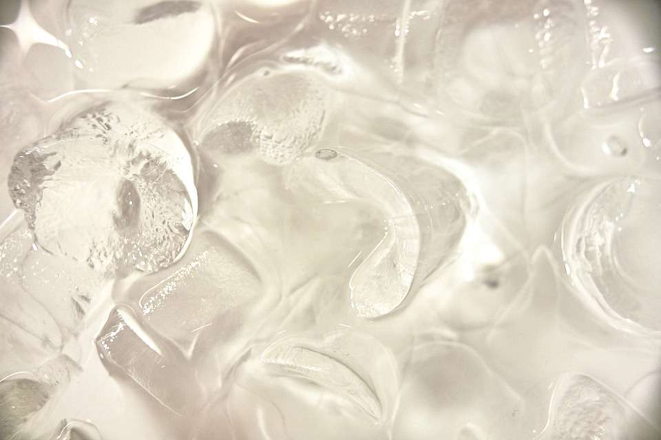                     夏天最怕孩子出意外的不是溺水！而是这个...经常发生在家里！
