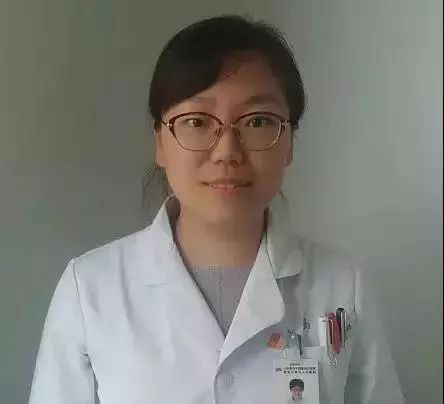 董娟  