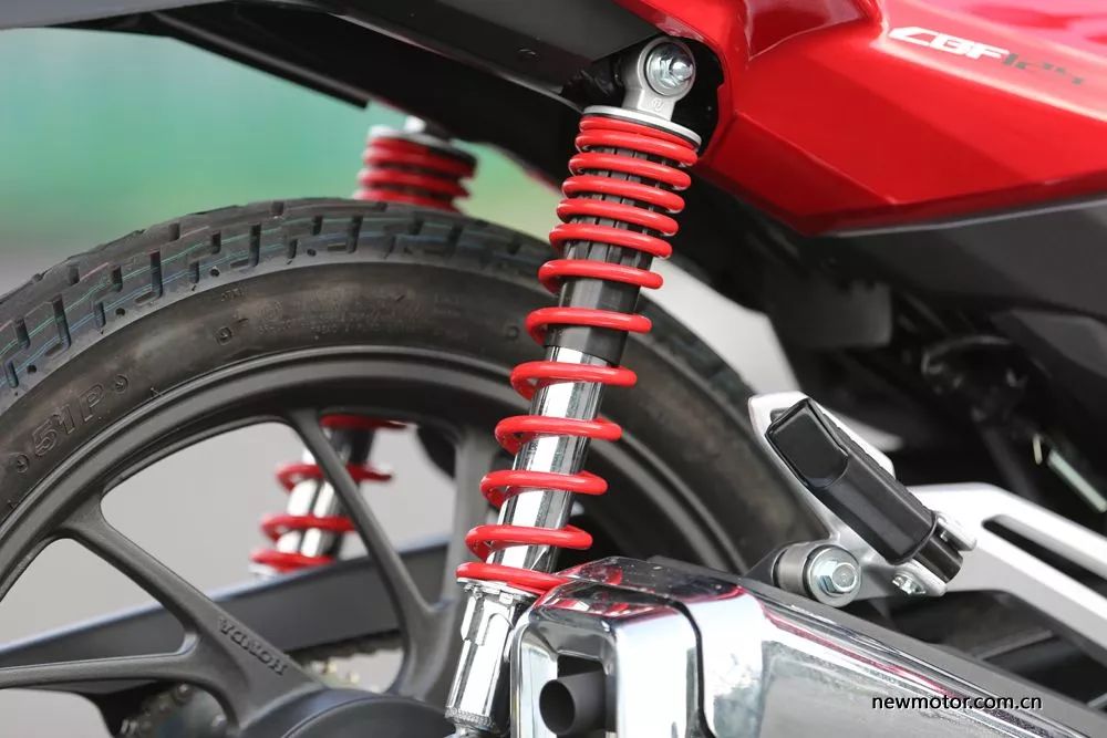 入门精品小排 新大洲本田CBF125R评测报告