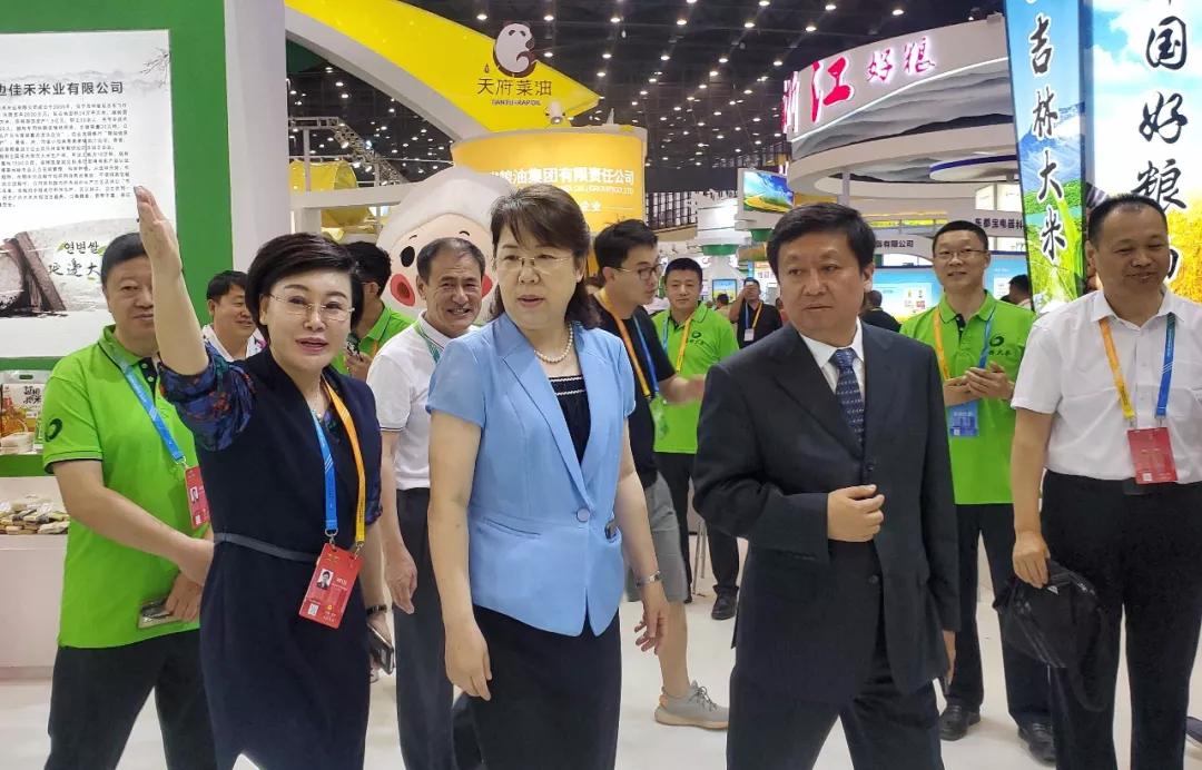 吉林粮食"三张名片"闪耀郑州粮交会,吉鲁晋川四省联合