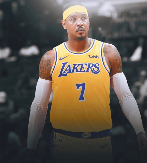 詹姆斯总冠军合影 97b9b5be82b9473e929b837e573c17ac.png