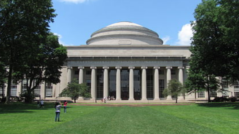 世界前十大学图书馆 9f69ca48aba24661848516374de32f9a.png