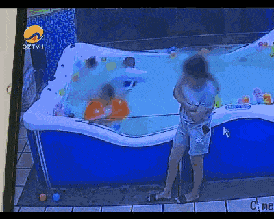                     才离开几十秒，小宝宝就溺水了！宝宝游泳，必须注意以下隐患！