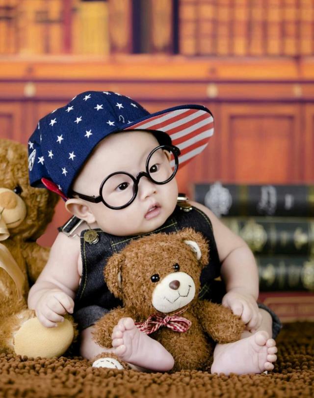 8个月宝宝适合玩什么玩具 bfc09048e4bf494698616bf8113bd52f.jpeg